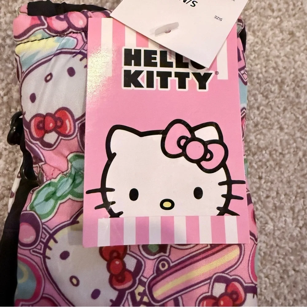 NWT Hello Kitty licensed ski gloves youth size S/M